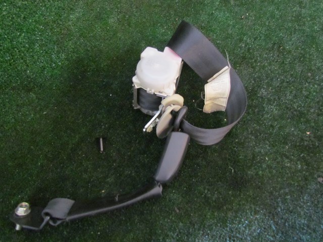 2008 Infiniti G37 Coupe Rear LH Driver Seat Belt