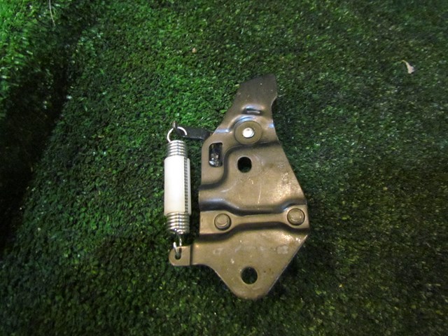 2012 Infiniti M37x Trunk Latch Catch