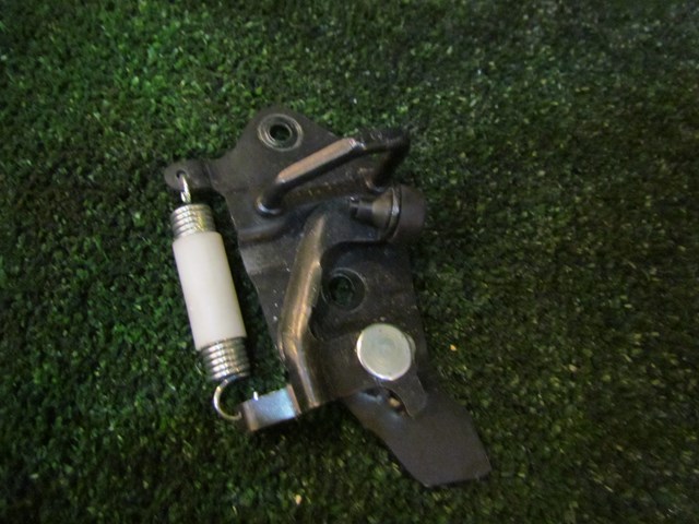 2012 Infiniti M37x Trunk Latch Catch