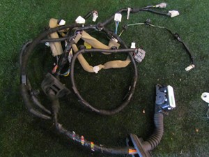 2012 Infiniti M37x Front LH Driver Door Wiring 24125 1MA0A