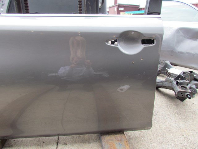 2012 Infiniti M37x M37 Front LH Driver Door Shell