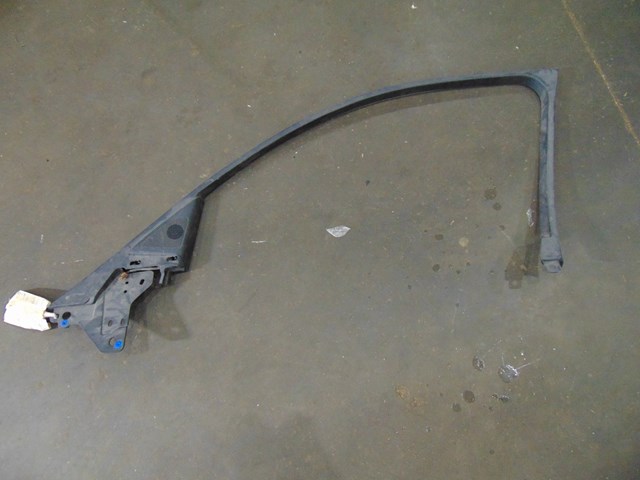 2012 Infiniti M37x RH Window Trim, Sail Panel & Tweeter 