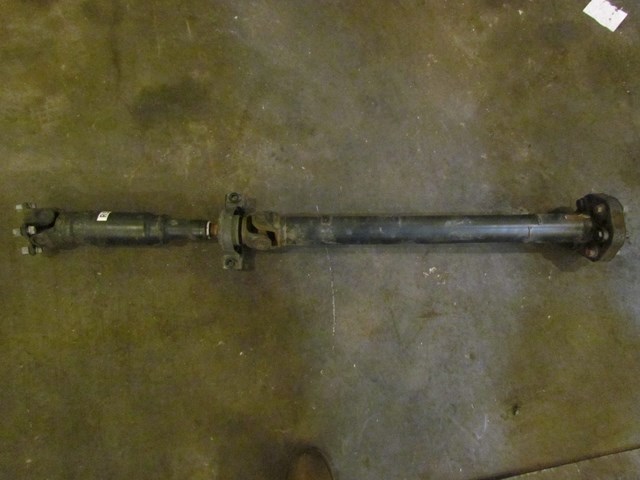 2012 Infiniti M37x AT Rear Driveshaft
