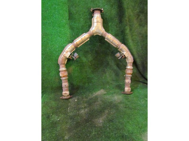 2012 Infiniti M37x Exhaust Y Pipe