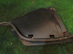 2012 Infiniti M37x Brake Fluid Cover & Surround 65278 1MAE0A