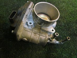 2012 Infiniti M37x RH Passenger Throttle Body