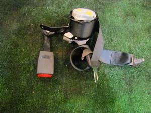 2012 Infiniti M37x Rear LH Driver Seat Belt & Buckle