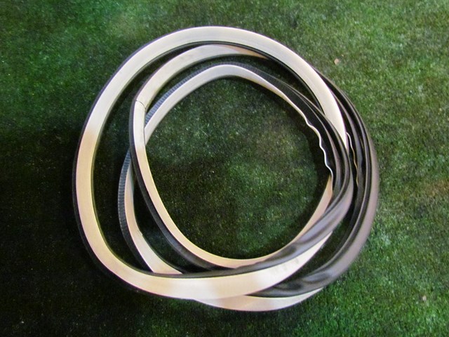 2012 Infiniti M37x Rear LH Driver Door Seal- On Body