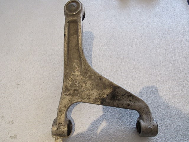 2012 Infiniti M37x Rear RH Passenger Upper Control Arm