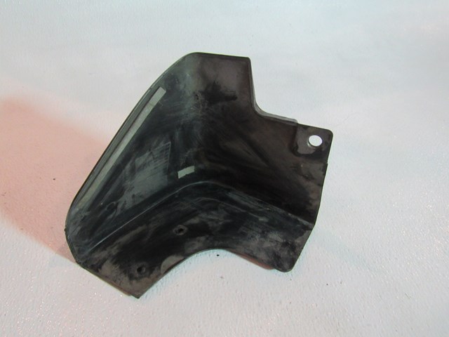 2012 Infiniti M37x Front RH Passenger Mud Flap