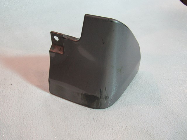 2012 Infiniti M37x Front RH Passenger Mud Flap