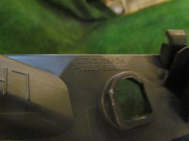 2012 Infiniti M37x LH Driver Dash Defrost Vent 68742 1MA0A