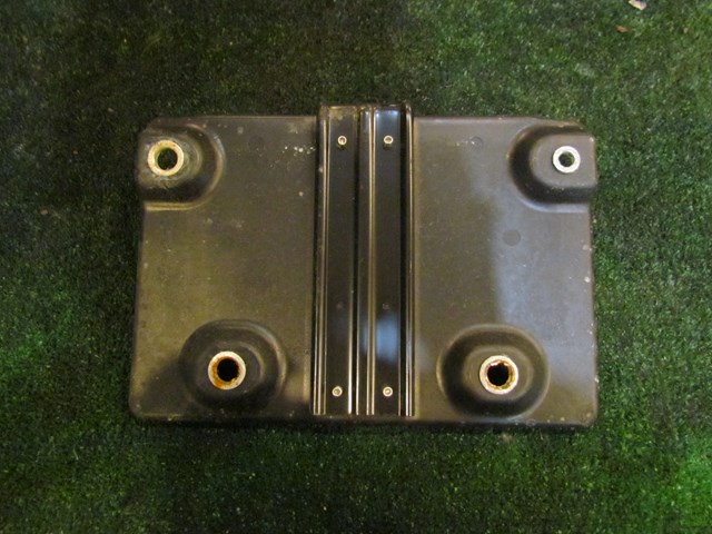 2012 Infiniti M37x Battery Tray