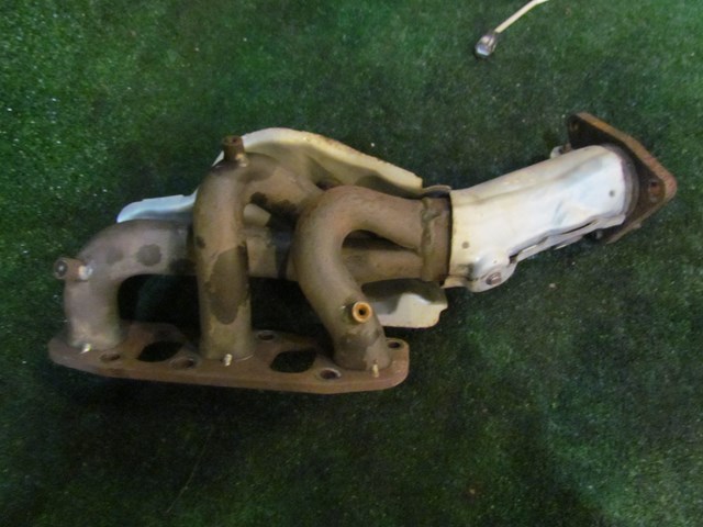 2012 Infiniti M37x RH Passenger Exhaust Manifold