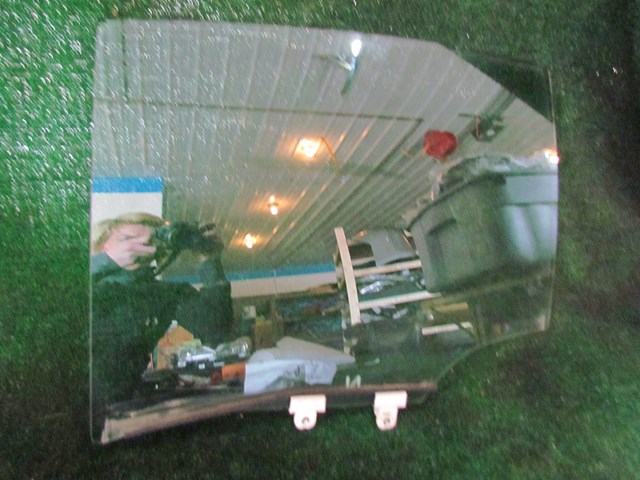 2007 Infiniti G35 Sdn Rear RH Passenger Door Glass