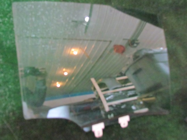 2007 Infiniti G35 Sdn Rear LH Driver Door Glass