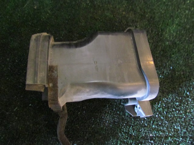 2007 Infiniti G35x Sedan RH Passenger Air Inlet Duct