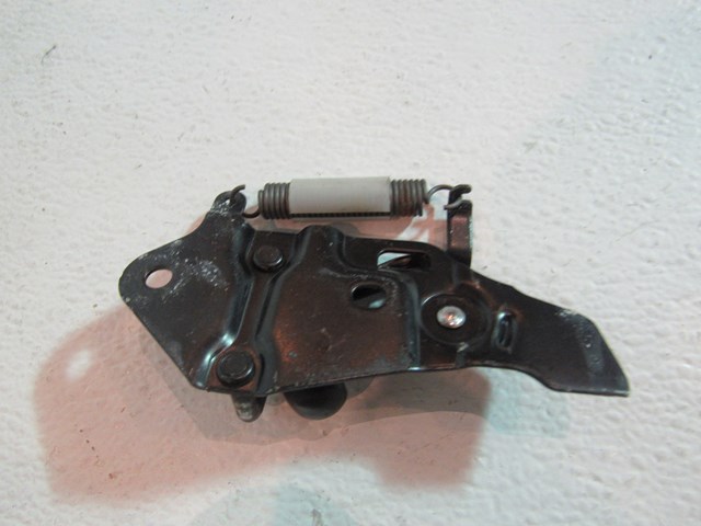 Sell 2003-07 Infinti G35 Coupe Power Trunk Latch Actuator Assembly OEM