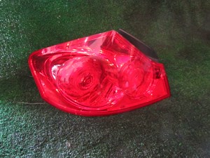 2007 Infiniti G35x Sedan LH Driver Quarter Mounted Tail Light