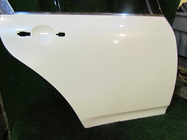 2007 Infiniti G35x Sedan Rear RH Passenger Door