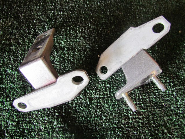 2012 Infiniti M37x Rear RH Passenger Door Hinges