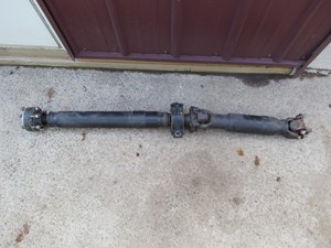 2007 Infiniti G35x Sedan Rear Driveshaft