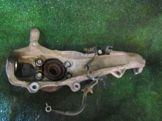 2007 Infiniti G35x Sedan Front LH Driver Spindle