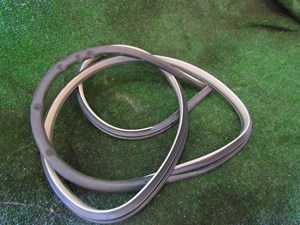 2007 Infiniti G35x Sedan Rear RH Passenger Door Seal-STONE