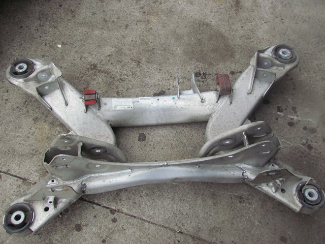 2004 Audi A8L D3 Rear Subframe OEM 4E0505235