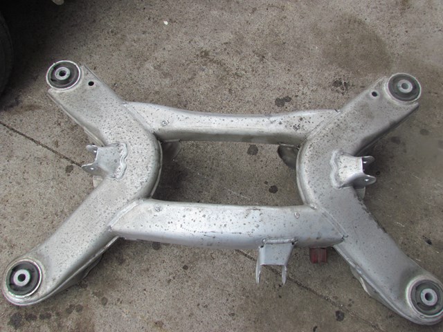 2004 Audi A8L D3 Rear Subframe OEM 4E0505235