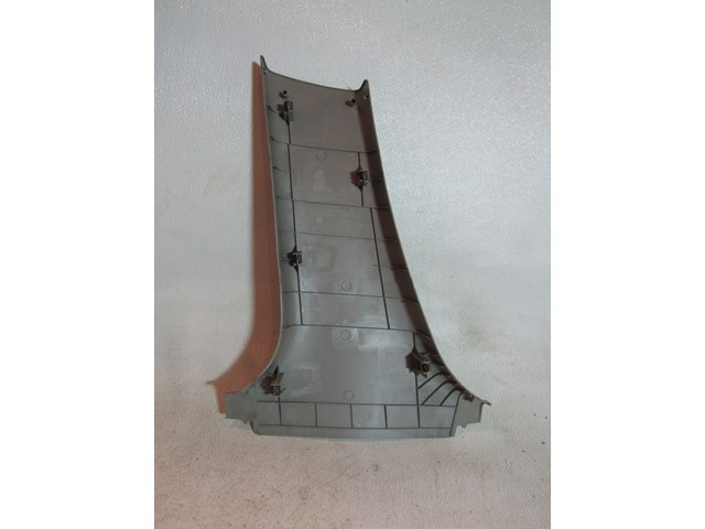 2007 Infiniti G35x Sedan RH Lower B Pillar Trim-Stone-76915JK000