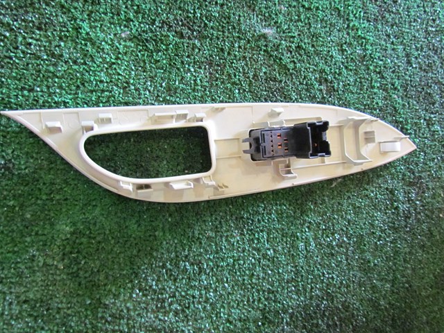 2007 Infiniti G35x Sedan Rear LH Driver Door Switch 82961 JK000