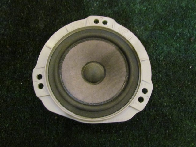2005 Subaru Impreza Wagon Rear LH Driver Door Speaker