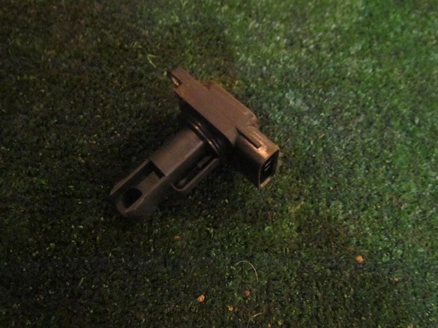 2005 Subaru Impreza Wagon MAF Sensor Mass Air Flow Sensor 