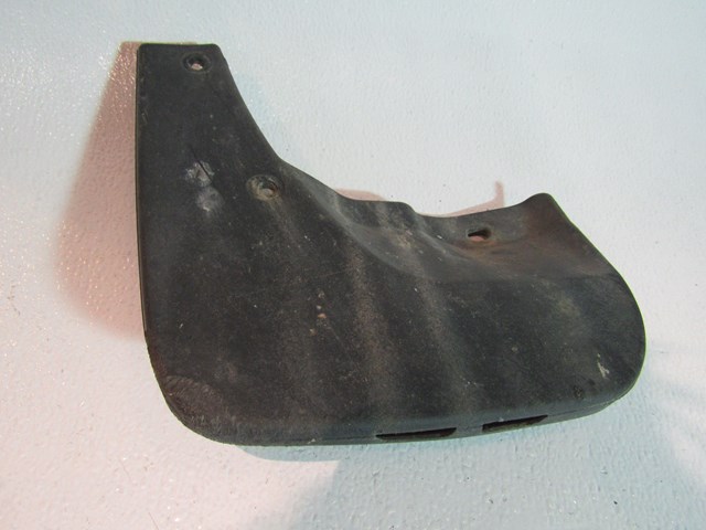 2005 Subaru Impreza Wagon Rear RH Mud Flap-see details