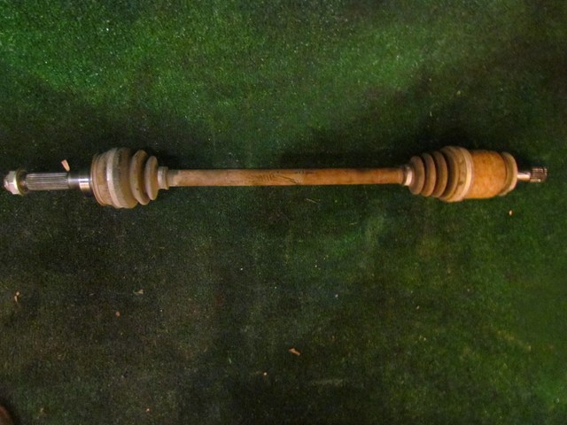 2005 Subaru Impreza Wagon Rear RH Passenger Axle