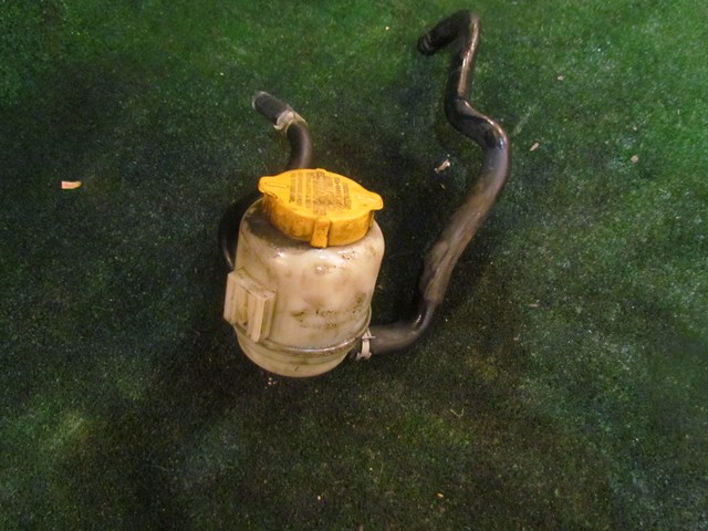 2005 Subaru Impreza Wagon Power Steering Fluid Reservoir