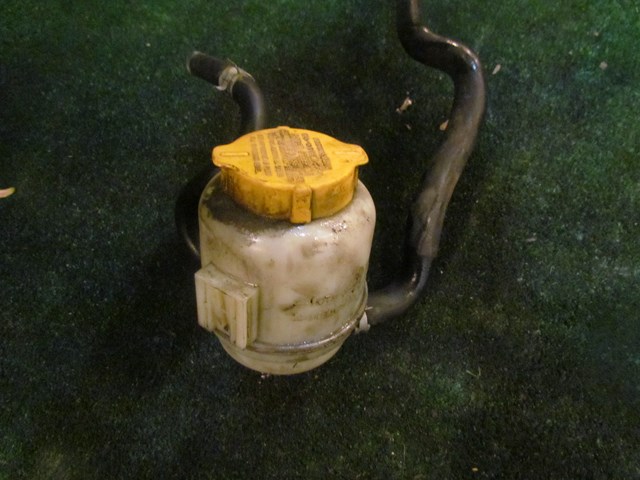 2005 Subaru Impreza Wagon Power Steering Fluid Reservoir