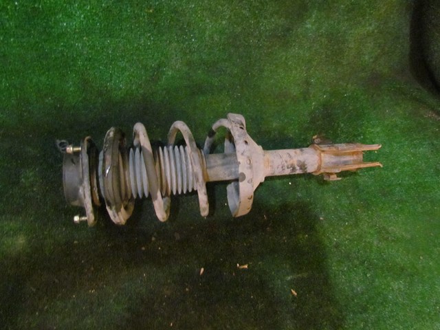 2005 Subaru Impreza Front LH Driver Strut 20312FE030