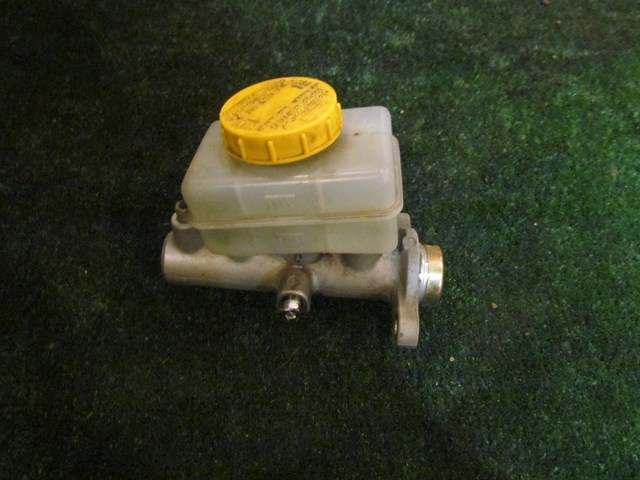 2005 Subaru Impreza Wagon Brake Master Cylinder