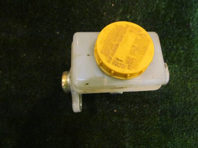 2005 Subaru Impreza Wagon Brake Master Cylinder