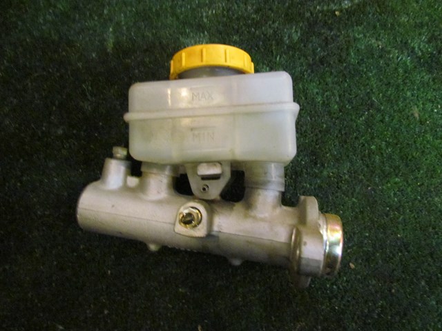 2005 Subaru Impreza Wagon Brake Master Cylinder