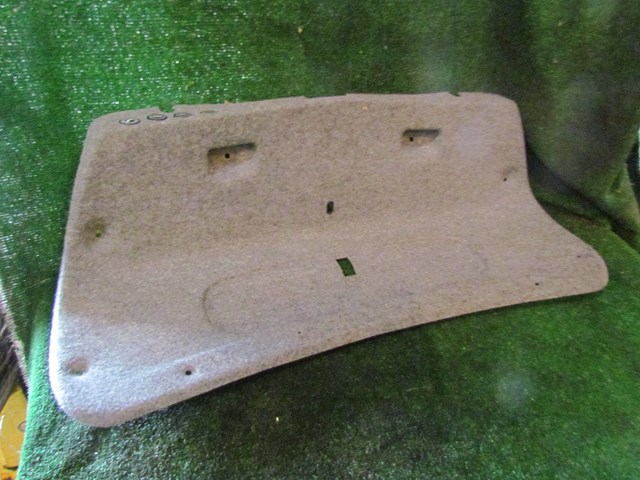 2005 BMW M3 Trunk Moulding Trim Panel 8 208 511