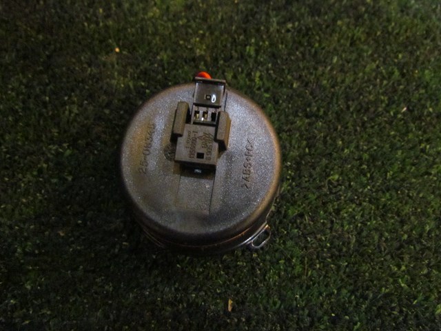 2005 BMW M3 Front LH Driver Door Speaker 6513 8368245-04