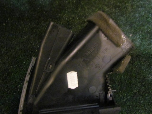 2005 BMW M3 E46 RH Passenger Dash Vent
