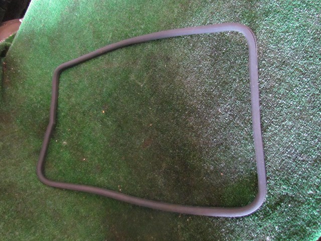 2005 BMW M3 Sunroof Seal 