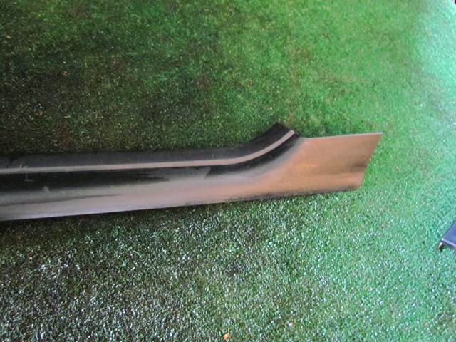 2005 BMW M3 E46 RH Passenger Door Sill Kick Trim 8 239 958