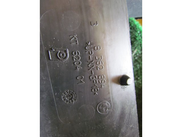 2005 BMW M3 E46 Micro Filter Cover Plate 8 362 894