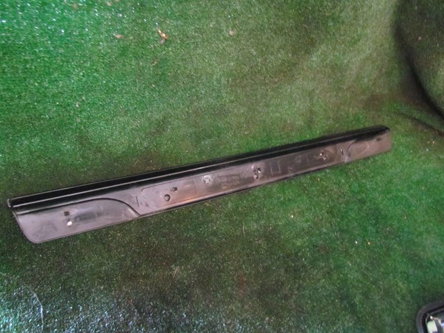 2005 BMW M3 E46 RH Passenger Door Sill Kick Plate 8 204 113