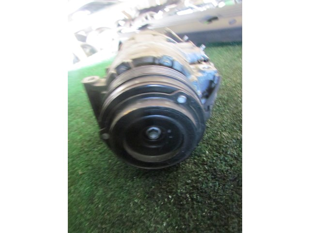 2005 BMW M3 AC Compressor 64 52 6 911 340